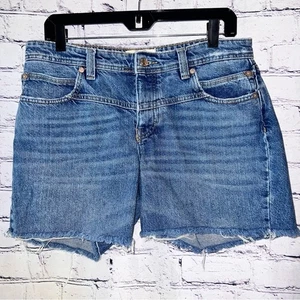 Pantalones cortos de mezclilla We the Free Free People corte tiro medio lavado medio talla 30 - Imagen 1 de 5