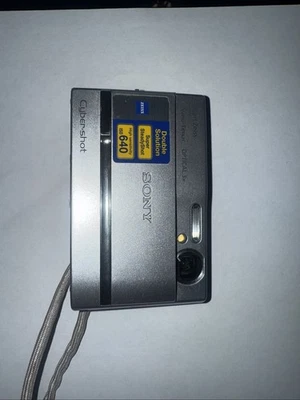 Appareil photo numérique compact Sony Cyber-shot DSC-T9 Sans Chargeur - Photo 1/4