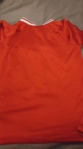 Girls Red Kansas City Chiefs NFL American Football T-Shirt Aged 7 Yrs Never worn - Picture 1 of 4