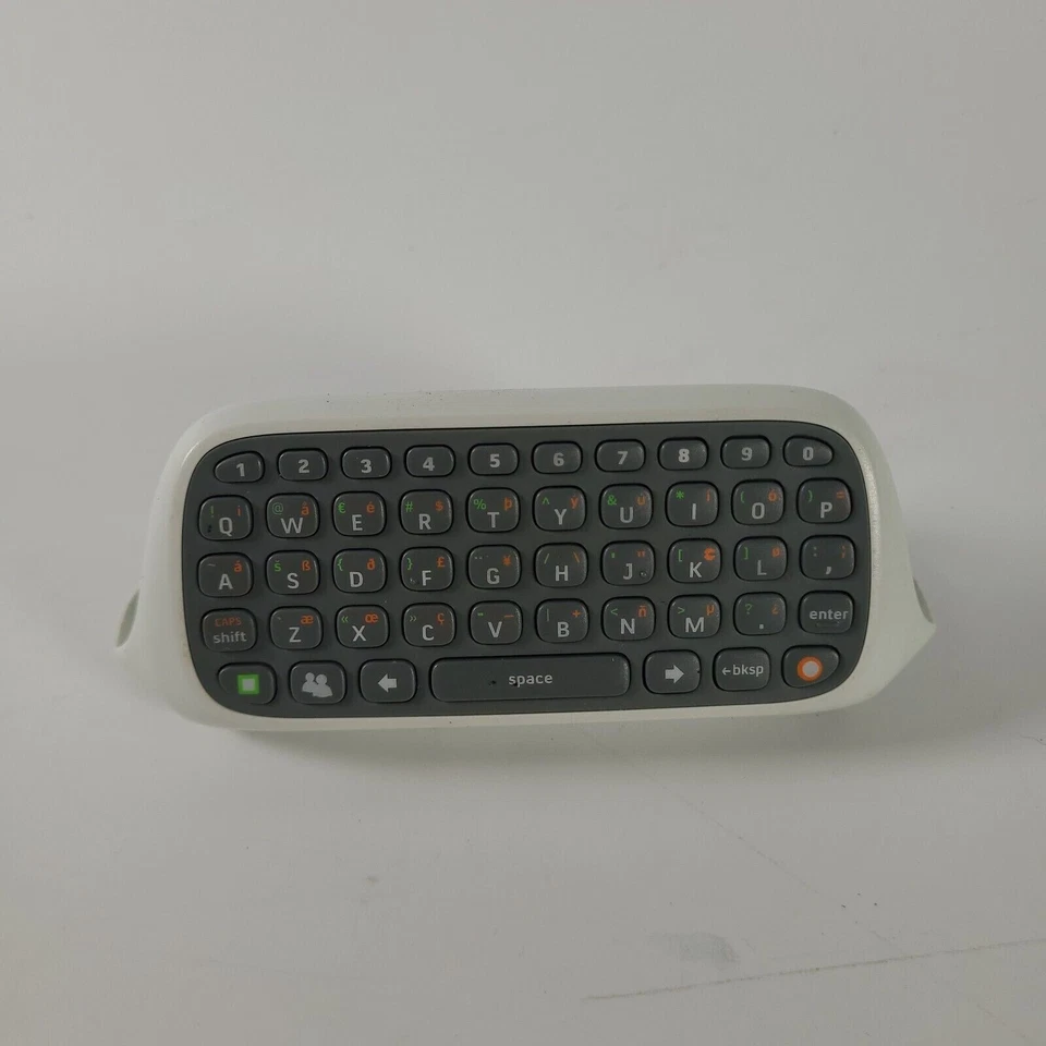 Xbox 360 Chatpad white - Image 1 of 2