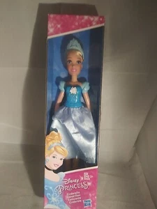 Disney Princess Cinderella Fashion Doll 2017 Hasbro 12in. - Picture 1 of 3