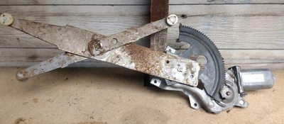 1995-1999 GMC Yukon Rear Driver Side Power Window Regulator OEM TESTED - Image 1 of 4