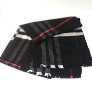 Mantón/bufanda clásica a cuadros 100 % seda blanco y negro con rayas rojas 12 pulgadas x 70 in. - Imagen 1 de 8