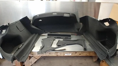 Alfombra maletero trasero fabricante de equipos originales Cadillac CT5 V 2022-2024 sedán Foto 1 de 4