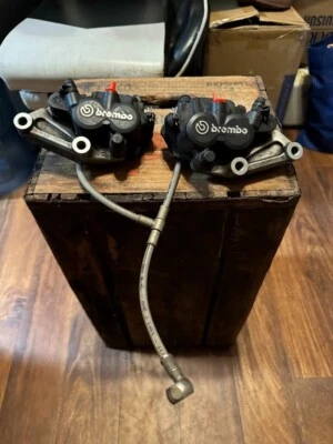  Pinzas de freno delanteras Ducati Monster S2R 800 1000 05-08 Brembo, soportes, líneas Foto 1 de 4