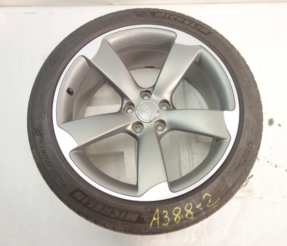 Audi A5 8TA S Line Rotor Alufelge Felge 9Jx19 ET33 245 45 R19 102Y 8T0601025CD 2 - Bild 1 von 4