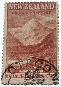 SELLO DE FRANQUEO E INGRESOS DE NUEVA ZELANDA SG259 5/- BERMELLÓN MUY FINO USADO - Imagen 1 de 2