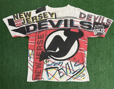 Vintage New Jersey Devils Magic Johnson Ts Shirt Cover