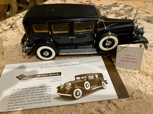 FRANKLIN MINT AL CAPONE'S ARMORED CADILLAC / SCALA 1:24 - Foto 1 di 6