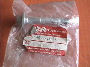 GENUINE SUZUKI FRONT CALIPER AXLE BOLT 59305-45002 GS 400 425 750 850 DISCONTINU - Picture 1 of 1