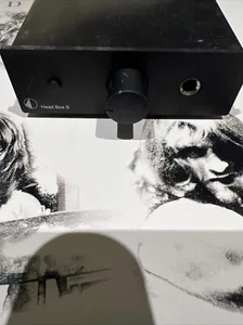 Preamplificador amplificador de auriculares Pro-ject Head Box S - Imagen 1 de 3