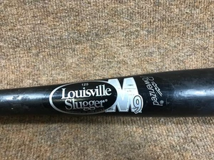 125 genuine Louisville slugger bat - Picture 1 of 11