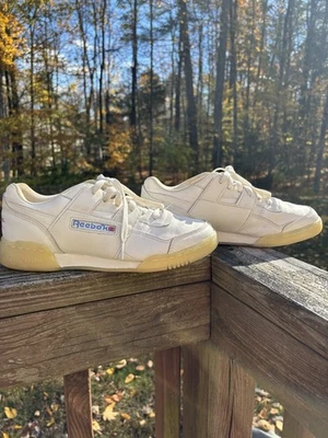 Reebok Women’s Workout Lo Plus 'It's A Man's World' Sneakers Size 8.5 - Image 1 of 4