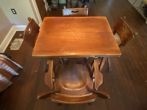 Vintage Cushman Colonial Solid Maple Table With Matching Carved Chairs - Picture 1 of 6