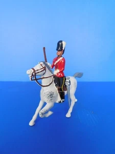 BRITAINS PLOMB CREUX / ARMEE ANGLAISE TRES BEAU CAVALIER GARDE DE LA REINE - Imagen 1 de 6