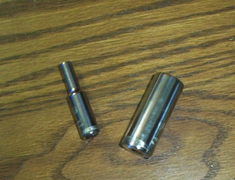 DEWALT 1/2 DRIVE 6 POINT SAE DEEP SOCKETS CHOOSE SIZES FROM 7/16 TO 1 IN. CHROME - Image 1 of 1