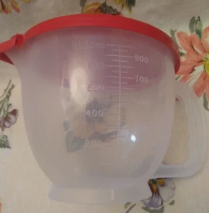Tupperware 4 Tassen Mix N Store Messteig Krug klar Himbeer Dichtung Neu - Bild 1 von 3