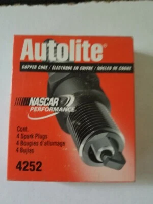 Bujías Autolite 4252 cantidad 4 Foto 1 de 4