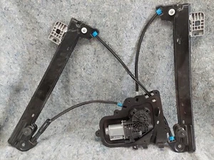 2022 Tesla Model 3 Front Right Pass Window Regulator W/Motor OEM - Picture 1 of 8