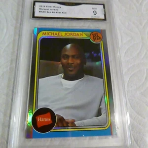 MICHAEL JORDAN BULLS 2019 FLEER HANES SET ALL-STAR FOIL # HA9 GRADED 9 L@@@K - Picture 1 of 2