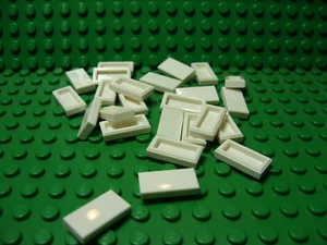 ** 25 Karat Lot ** Lego NEU weiß 1 x 2 Fliesen Stücke Lot von 25 - Bild 1 von 1