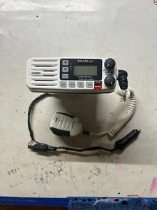 Uniden Solara DSC BHF Radio - Picture 1 of 7