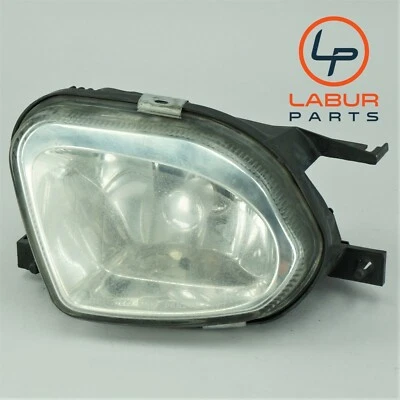 W211 03-06 梅赛德斯 E 级右前乘客侧雾灯 C877 — 第 1/4 张图片