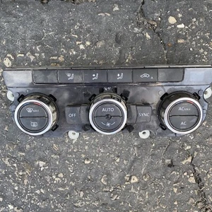 12-15 VW Passat OEM Temperature Control P/N 561 907 044G IKY - Picture 1 of 3