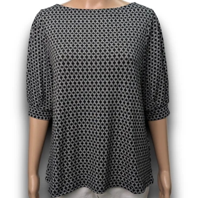 H&M Geometric Black & White Blouse Size M - Image 1 of 4
