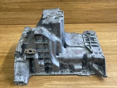 2016-2019 Range Land Rover OEM Engine Oil Pan Sump Original Part - Image 1 of 4