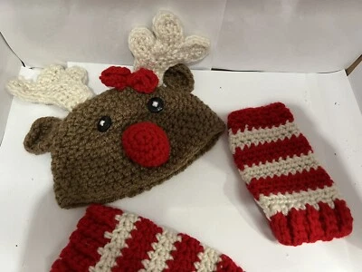 Hecho a mano ganchillo bebé Rudolph gorro sombrero y calentadores de piernas Foto 1 de 3