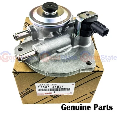 Genuine LandCruiser VDJ200 1VD 4.5 Diesel V8 Fuel Filter Housing Primer Pump Cap - Image 1 of 4