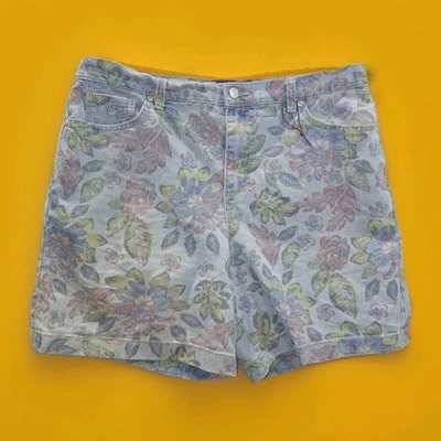 Gloria Vanderbilt Amanda Floral Shorts Classic Rise Womens Sz 12 Soft Touch - Image 1 of 4
