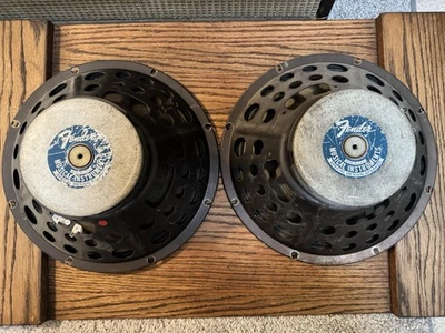 Par de altavoces Oxford Fender Vintage 1974 etiqueta azul emparejados (necesita recone) Foto 1 de 4