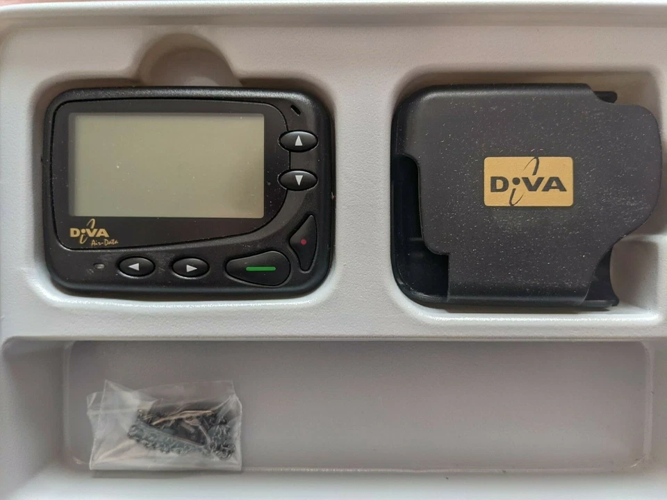New Diva Telecom Air Data 8 Line Alphanumeric Pagers  - Image 1 of 4