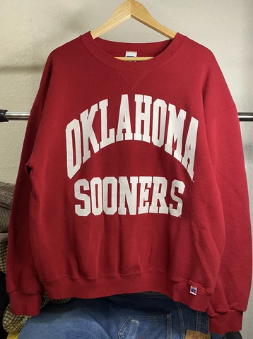 Vintage Oklahoma OU Sooners Russell Athletic Crewneck LARGE Cover