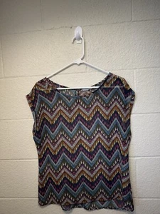 Octavia Chevron Geometric Sheer Top Lightweight Women’s Medium Zigzag Multicolor - Picture 1 of 10