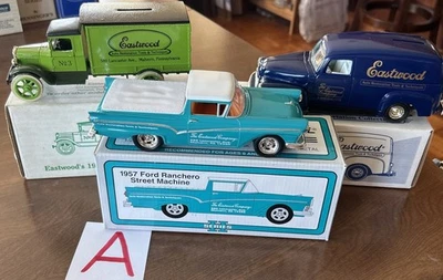 3 件套,1957 年福特 Ranchero & DeliveryEastwood1:25 LibertyClassics 压铸银行 — 第 1/4 张图片
