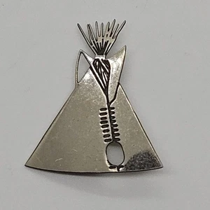 spilla tipi tono argento firmata MR - Foto 1 di 4