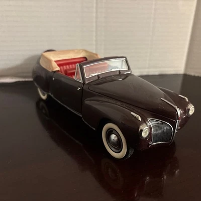 Franklin Mint 1941 Convertible Lincoln Continental 1/24 Diecast Scale AS-IS - Image 1 of 4