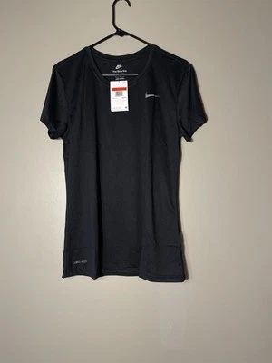 耐克女式 Team Legend 短袖圆领 T 恤 运动装 健身房 尺寸 L 黑色 全新 — 第 1/4 张图片