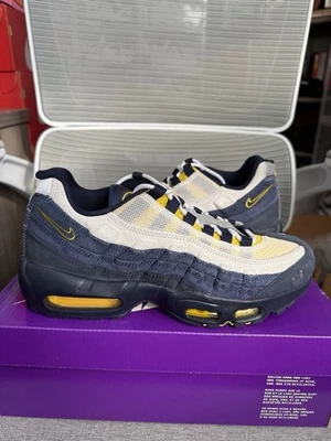 Nike SB Air Max 95 Eric Koston Obsidian Speed Yellow Size 9 Style HQ8492-400 - Image 1 of 4