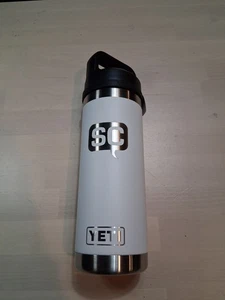 NEU 18 Unzen Yeti Trinkflasche mit Chug Cap & Aufkleber weiß Markenware KOSTENLOSER VERSAND - Bild 1 von 5