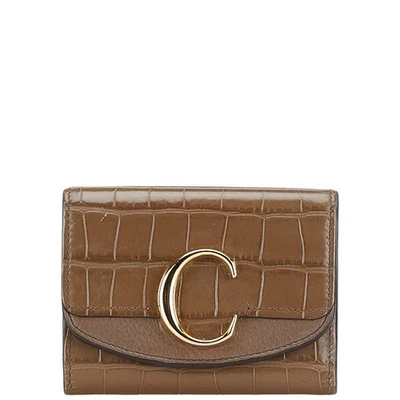 Cartera Chloe Croco usada triple pliegue en relieve de cuero marrón para muje... - Imagen 1 de 4