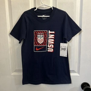 NWT Nike Core Short Sleeve T-Shirt TEAM USA Navy USWNT Soccer Youth Size Small - Picture 1 of 19