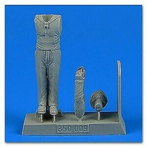 Aerobonus 350009 1/35 WWII Tedesco Sottomarino Kriegsmarine Marinaio #6 (Su ,Ar - Foto 1 di 1