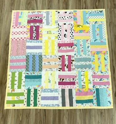 "Manta de bebé acolchada Hello Kitty hecha a mano rosa amarillo estrellas verde azulado 40""x40"" nueva" Foto 1 de 4