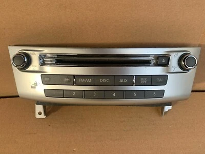 Infiniti M30 Q70 interruptor radio reproductor de CD 253911MK0A - Imagen 1 de 4