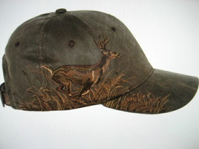 DRI-DUCK * WAXY-* DESIGN BUCK EMBROIDERED  RICHLY DETAILED NATURE SCENE free del - Image 1 of 2