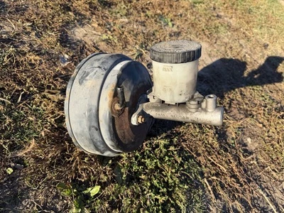 Nissan 1995 camioneta de carrocería dura refuerzo de freno y cilindro maestro ¡Funcionando! Foto 1 de 4